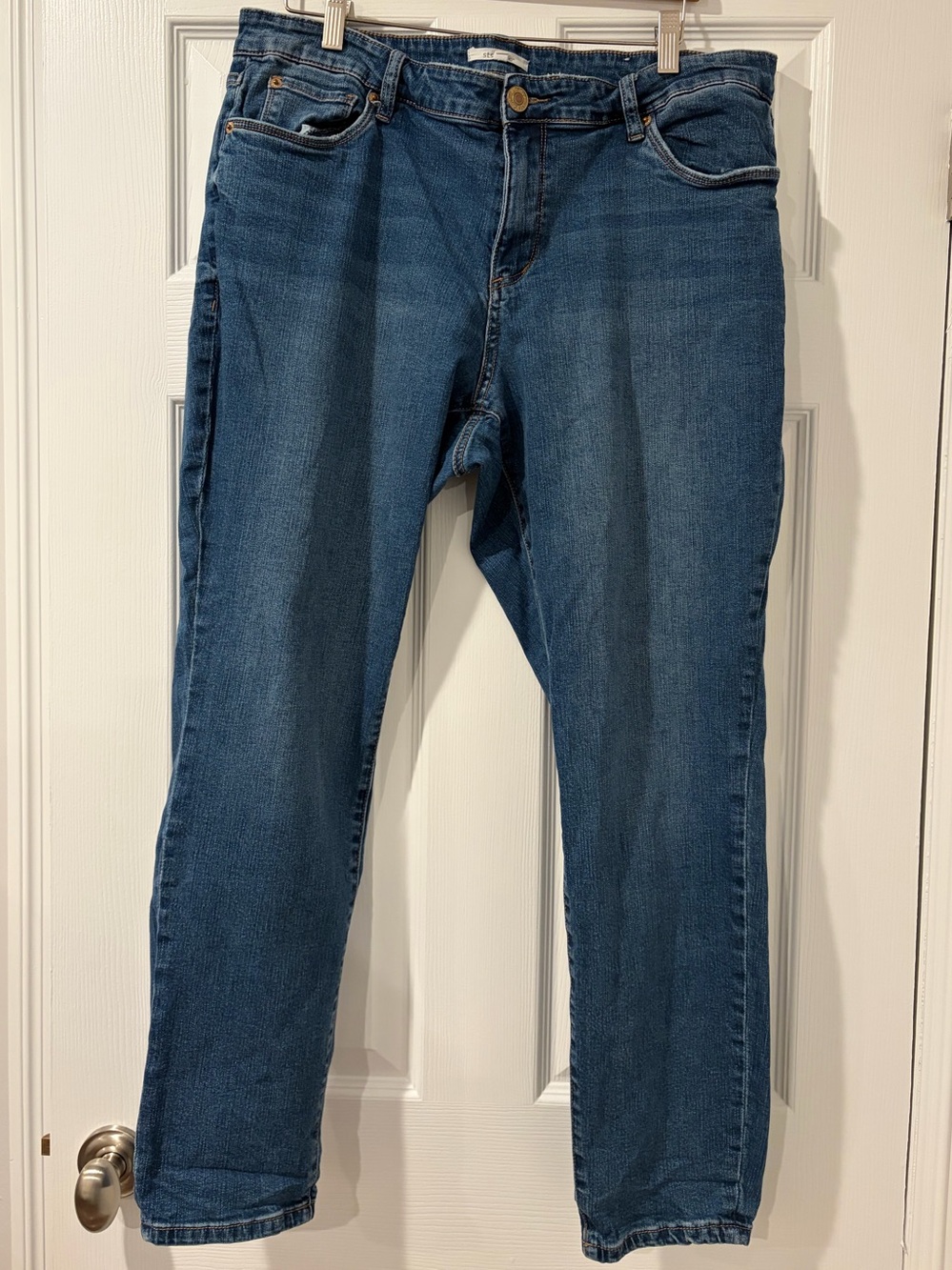 Classic Women's Dark Blue Straight-Leg Jeans